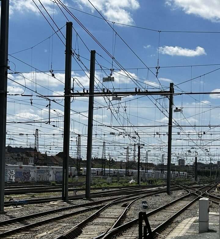 Au Sénat, alerter sur les conséquences du futur budget européen pour les trains du quotidien